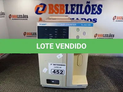 LOTE 452 - 01 APARELHO HORIBA FL-250 CBC. (NO ESTADO) ATENÇÃO! FAZER A VISITAÇÃO ANTES DE ARREMATAR, NÃO SABEMOS SE FUNCIONA. LEILÃO NÃO TEM GARANTIA E NEM DEVOLUÇÃO, SUJEITO A POSSÍVEIS AVARIAS VISÍVEIS/OCULTAS E/OU AUSÊNCIA DE COMPONENTES.
