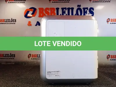 LOTE 449 - 01 PURIFICADOR DE ÁGUA MARCA ELECTROLUX. (NO ESTADO) ATENÇÃO! FAZER A VISITAÇÃO ANTES DE ARREMATAR, NÃO SABEMOS SE FUNCIONA. LEILÃO NÃO TEM GARANTIA E NEM DEVOLUÇÃO, SUJEITO A POSSÍVEIS AVARIAS VISÍVEIS/OCULTAS E/OU AUSÊNCIA DE COMPONENTES.