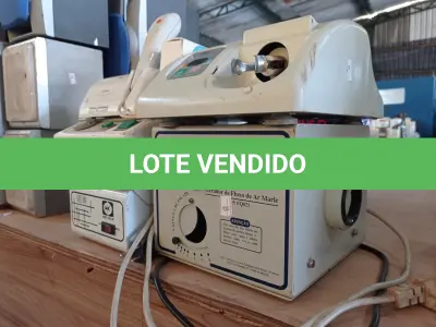 LOTE 283 - 01 GERADOR DE FLUXO, 01 AMALGAMADOR, 01 ULTRALED, 01 VIBRAMAT CAPSULAR, 01 APARELHO PARA PODOLOGIA, 01 TERMÔMETRO DIGITAL E 01 HOT KILN. (NO ESTADO) ATENÇÃO! FAZER A VISITAÇÃO ANTES DE ARREMATAR, NÃO SABEMOS SE FUNCIONA. LEILÃO NÃO TEM GARANTIA E NEM DEVOLUÇÃO, SUJEITO A POSSÍVEIS AVARIAS VISÍVEIS/OCULTAS E/OU AUSÊNCIA DE COMPONENTES.