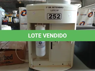 LOTE 252 - 01 PURIFICADOR DE ÁGUA, 03 LIQUIDIFICADORES E 01 UMIDIFICADOR DE AR MARCAS E MODELOS DIVERSOS. (NO ESTADO) ATENÇÃO! FAZER A VISITAÇÃO ANTES DE ARREMATAR, NÃO SABEMOS SE FUNCIONA. LEILÃO NÃO TEM GARANTIA E NEM DEVOLUÇÃO, SUJEITO A POSSÍVEIS AVARIAS VISÍVEIS/OCULTAS E/OU AUSÊNCIA DE COMPONENTES.