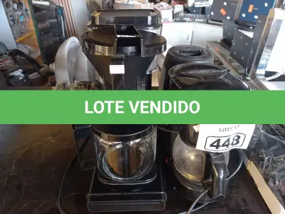 LOTE 448 - 02 CAFETEIRAS E 01 CHALEIRA ELÉTRICA MARCAS E MODELOS DIVERSOS. (NO ESTADO) ATENÇÃO! FAZER A VISITAÇÃO ANTES DE ARREMATAR, NÃO SABEMOS SE FUNCIONA. LEILÃO NÃO TEM GARANTIA E NEM DEVOLUÇÃO, SUJEITO A POSSÍVEIS AVARIAS VISÍVEIS/OCULTAS E/OU AUSÊNCIA DE COMPONENTES.