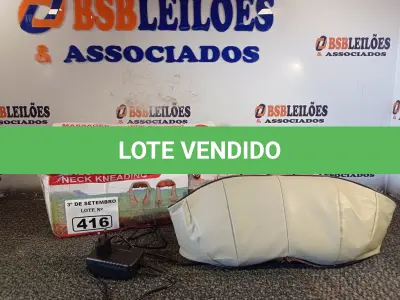 LOTE 416 - 01 MASSAGEADOR NECK KNEADING. (NO ESTADO) ATENÇÃO! FAZER A VISITAÇÃO ANTES DE ARREMATAR, NÃO SABEMOS SE FUNCIONA. LEILÃO NÃO TEM GARANTIA E NEM DEVOLUÇÃO, SUJEITO A POSSÍVEIS AVARIAS VISÍVEIS/OCULTAS E/OU AUSÊNCIA DE COMPONENTES.