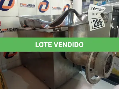 LOTE 286 - 01 MOEDOR DE CARNE MARCA BRAESI. (NO ESTADO) ATENÇÃO! FAZER A VISITAÇÃO ANTES DE ARREMATAR, NÃO SABEMOS SE FUNCIONA. LEILÃO NÃO TEM GARANTIA E NEM DEVOLUÇÃO, SUJEITO A POSSÍVEIS AVARIAS VISÍVEIS/OCULTAS E/OU AUSÊNCIA DE COMPONENTES.