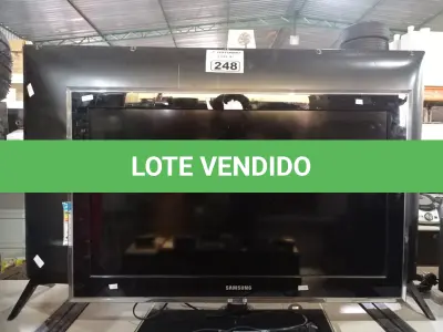 LOTE 248 - 02 TV’S MARCAS E MODELOS DIVERSOS PARA RETIRADA DE PEÇAS. (NO ESTADO) ATENÇÃO! FAZER A VISITAÇÃO ANTES DE ARREMATAR, NÃO SABEMOS SE FUNCIONA. LEILÃO NÃO TEM GARANTIA E NEM DEVOLUÇÃO, SUJEITO A POSSÍVEIS AVARIAS VISÍVEIS/OCULTAS E/OU AUSÊNCIA DE COMPONENTES.