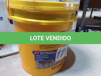 LOTE 174 - 01 BALDE DE VEDALIT, ADITIVO PLASTIFICANTE CONCENTRADO PARA ARGAMASSA DE ASSENTAMENTO E REBOCO CONVENCIONAL (COM AVARIAS). (NO ESTADO) ATENÇÃO! FAZER A VISITAÇÃO ANTES DE ARREMATAR, NÃO SABEMOS SE FUNCIONA. LEILÃO NÃO TEM GARANTIA E NEM DEVOLUÇÃO, SUJEITO A POSSÍVEIS AVARIAS VISÍVEIS/OCULTAS E/OU AUSÊNCIA DE COMPONENTES.