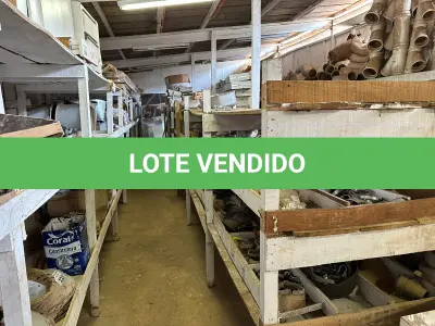 LOTE 395 - 04 ESTANTES EM MADEIRA PARA GALPÃO (NO ESTADO) (SÓ PODERÁ RETIRAR 30 DIAS APÓS O TÉRMINO DO LEILÃO)