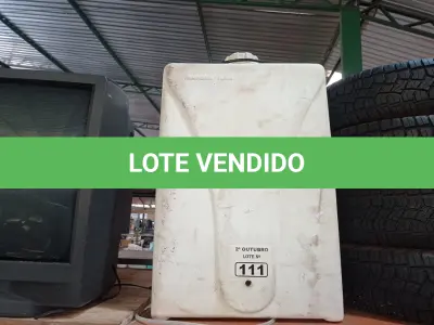 LOTE 111 - 02 RESERVATÓRIOS DE PLÁSTICO. (NO ESTADO) ATENÇÃO! FAZER A VISITAÇÃO ANTES DE ARREMATAR, NÃO SABEMOS SE FUNCIONA. LEILÃO NÃO TEM GARANTIA E NEM DEVOLUÇÃO, SUJEITO A POSSÍVEIS AVARIAS VISÍVEIS/OCULTAS E/OU AUSÊNCIA DE COMPONENTES.