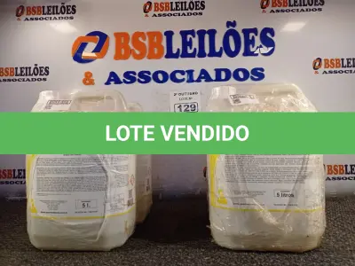 LOTE 129 - 10 LITROS DE DESINFETANTE HOSPITALAR PARA SUPERFÍCIES FIXAS E ARTIGOS NÃO CRÍTICOS E 10 LITROS DE REMOVEDOR DE CERAS E ACABAMENTOS. (NO ESTADO) ATENÇÃO! FAZER A VISITAÇÃO ANTES DE ARREMATAR, NÃO SABEMOS SE FUNCIONA. LEILÃO NÃO TEM GARANTIA E NEM DEVOLUÇÃO, SUJEITO A POSSÍVEIS AVARIAS VISÍVEIS/OCULTAS E/OU AUSÊNCIA DE COMPONENTES.
