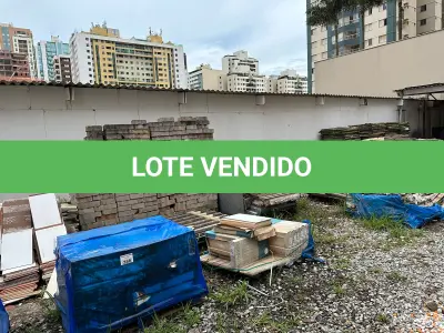 LOTE 381 - ESTRUTURA EM MADEIRA 04 (NO ESTADO)(SÓ PODERÁ RETIRAR 30 DIAS APÓS O TÉRMINO DO LEILÃO)