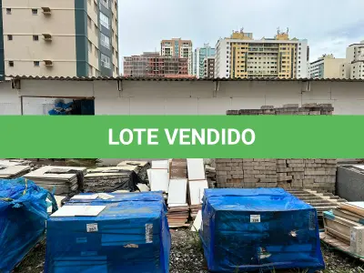 LOTE 381 - ESTRUTURA EM MADEIRA 04 (NO ESTADO)(SÓ PODERÁ RETIRAR 30 DIAS APÓS O TÉRMINO DO LEILÃO)