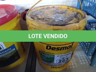 LOTE 263 - 01 BALDE DE DESMOL, DESMOLDANTE PARA CONCRETO A SER REVESTIDO 18L. (NO ESTADO) ATENÇÃO! FAZER A VISITAÇÃO ANTES DE ARREMATAR, NÃO SABEMOS SE FUNCIONA. LEILÃO NÃO TEM GARANTIA E NEM DEVOLUÇÃO, SUJEITO A POSSÍVEIS AVARIAS VISÍVEIS/OCULTAS E/OU AUSÊNCIA DE COMPONENTES.