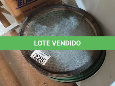 LOTE 225 - 06 PENEIRAS MARCAS E MODELOS DIVERSOS. (NO ESTADO) ATENÇÃO! FAZER A VISITAÇÃO ANTES DE ARREMATAR, NÃO SABEMOS SE FUNCIONA. LEILÃO NÃO TEM GARANTIA E NEM DEVOLUÇÃO, SUJEITO A POSSÍVEIS AVARIAS VISÍVEIS/OCULTAS E/OU AUSÊNCIA DE COMPONENTES.