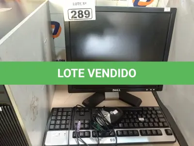 LOTE 289 - 01 CPU, 01 MONITOR, 01 TECLADO E 01 MOUSE. (NO ESTADO) ATENÇÃO! FAZER A VISITAÇÃO ANTES DE ARREMATAR, NÃO SABEMOS SE FUNCIONA. LEILÃO NÃO TEM GARANTIA E NEM DEVOLUÇÃO, SUJEITO A POSSÍVEIS AVARIAS VISÍVEIS/OCULTAS E/OU AUSÊNCIA DE COMPONENTES.