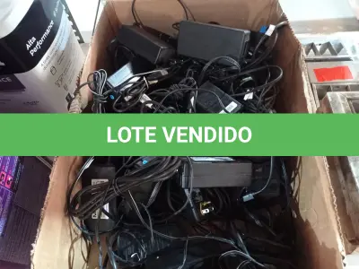 LOTE 094 - 01 LOTE COM VÁRIAS FONTES MARCAS E MODELOS DIVERSOS. (NO ESTADO) ATENÇÃO! FAZER A VISITAÇÃO ANTES DE ARREMATAR, NÃO SABEMOS SE FUNCIONA. LEILÃO NÃO TEM GARANTIA E NEM DEVOLUÇÃO, SUJEITO A POSSÍVEIS AVARIAS VISÍVEIS/OCULTAS E/OU AUSÊNCIA DE COMPONENTES.
