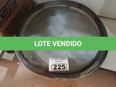 LOTE 225 - 06 PENEIRAS MARCAS E MODELOS DIVERSOS. (NO ESTADO) ATENÇÃO! FAZER A VISITAÇÃO ANTES DE ARREMATAR, NÃO SABEMOS SE FUNCIONA. LEILÃO NÃO TEM GARANTIA E NEM DEVOLUÇÃO, SUJEITO A POSSÍVEIS AVARIAS VISÍVEIS/OCULTAS E/OU AUSÊNCIA DE COMPONENTES.
