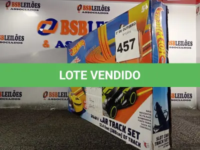 LOTE 457 - 01 PISTA HOT WHEELS. (NO ESTADO) ATENÇÃO! FAZER A VISITAÇÃO ANTES DE ARREMATAR, NÃO SABEMOS SE FUNCIONA. LEILÃO NÃO TEM GARANTIA E NEM DEVOLUÇÃO, SUJEITO A POSSÍVEIS AVARIAS VISÍVEIS/OCULTAS E/OU AUSÊNCIA DE COMPONENTES.