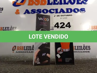 LOTE 424 - 01 KIT COPO + GARRAFA TÉRMICOS. (NO ESTADO) ATENÇÃO! FAZER A VISITAÇÃO ANTES DE ARREMATAR, NÃO SABEMOS SE FUNCIONA. LEILÃO NÃO TEM GARANTIA E NEM DEVOLUÇÃO, SUJEITO A POSSÍVEIS AVARIAS VISÍVEIS/OCULTAS E/OU AUSÊNCIA DE COMPONENTES.