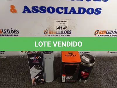 LOTE 414 - 01 KIT COPO + GARRAFA TÉRMICOS. (NO ESTADO) ATENÇÃO! FAZER A VISITAÇÃO ANTES DE ARREMATAR, NÃO SABEMOS SE FUNCIONA. LEILÃO NÃO TEM GARANTIA E NEM DEVOLUÇÃO, SUJEITO A POSSÍVEIS AVARIAS VISÍVEIS/OCULTAS E/OU AUSÊNCIA DE COMPONENTES.