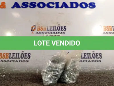 LOTE 415 - 01 KIT DE PARAFUSOS SEXTAVADOS (NO ESTADO) ATENÇÃO! FAZER A VISITAÇÃO ANTES DE ARREMATAR, NÃO SABEMOS SE FUNCIONA. LEILÃO NÃO TEM GARANTIA E NEM DEVOLUÇÃO, SUJEITO A POSSÍVEIS AVARIAS VISÍVEIS/OCULTAS E/OU AUSÊNCIA DE COMPONENTES.