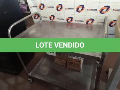 LOTE 539 - 01 CARRINHO EM AÇO INOX. (NO ESTADO) ATENÇÃO! FAZER A VISITAÇÃO ANTES DE ARREMATAR, NÃO SABEMOS SE FUNCIONA. LEILÃO NÃO TEM GARANTIA E NEM DEVOLUÇÃO, SUJEITO A POSSÍVEIS AVARIAS VISÍVEIS/OCULTAS E/OU AUSÊNCIA DE COMPONENTES.