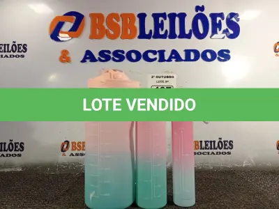 LOTE 407 - 01 KIT GARRAFA MOTIVACIONAL COM 03 PEÇAS. (NO ESTADO) ATENÇÃO! FAZER A VISITAÇÃO ANTES DE ARREMATAR, NÃO SABEMOS SE FUNCIONA. LEILÃO NÃO TEM GARANTIA E NEM DEVOLUÇÃO, SUJEITO A POSSÍVEIS AVARIAS VISÍVEIS/OCULTAS E/OU AUSÊNCIA DE COMPONENTES.