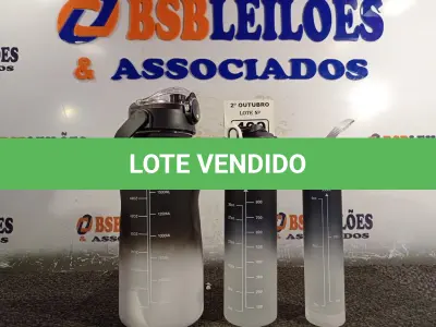 LOTE 409 - 01 KIT GARRAFA MOTIVACIONAL COM 03 PEÇAS. (NO ESTADO) ATENÇÃO! FAZER A VISITAÇÃO ANTES DE ARREMATAR, NÃO SABEMOS SE FUNCIONA. LEILÃO NÃO TEM GARANTIA E NEM DEVOLUÇÃO, SUJEITO A POSSÍVEIS AVARIAS VISÍVEIS/OCULTAS E/OU AUSÊNCIA DE COMPONENTES.