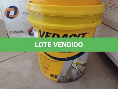 LOTE 528 - 01 BALDE DE VEDACIT, ADITIVO IMPERMEABILIZANTE PARA CONCRETOS E ARGAMASSAS 18L. (NO ESTADO) ATENÇÃO! FAZER A VISITAÇÃO ANTES DE ARREMATAR, NÃO SABEMOS SE FUNCIONA. LEILÃO NÃO TEM GARANTIA E NEM DEVOLUÇÃO, SUJEITO A POSSÍVEIS AVARIAS VISÍVEIS/OCULTAS E/OU AUSÊNCIA DE COMPONENTES.