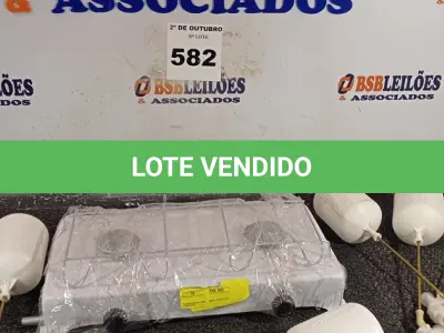 LOTE 582 - 08 BOIAS BRANCA ¾ AMANCO E 01 FOGÃO 02 BOCAS PORTÁTIL. (NO ESTADO) ATENÇÃO! FAZER A VISITAÇÃO ANTES DE ARREMATAR, NÃO SABEMOS SE FUNCIONA. LEILÃO NÃO TEM GARANTIA E NEM DEVOLUÇÃO, SUJEITO A POSSÍVEIS AVARIAS VISÍVEIS/OCULTAS E/OU AUSÊNCIA DE COMPONENTES.