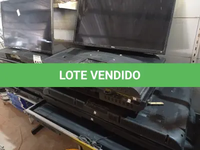 LOTE 512 - 01 LOTE COM VÁRIAS TV’S MARCAS E MODELOS DIVERSOS PARA RETIRADA DE PEÇAS. (NO ESTADO) ATENÇÃO! FAZER A VISITAÇÃO ANTES DE ARREMATAR, NÃO SABEMOS SE FUNCIONA. LEILÃO NÃO TEM GARANTIA E NEM DEVOLUÇÃO, SUJEITO A POSSÍVEIS AVARIAS VISÍVEIS/OCULTAS E/OU AUSÊNCIA DE COMPONENTES.