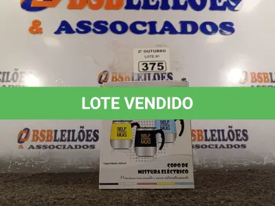 LOTE 375 - 01 COPO MISTURADOR ELÉTRICO. (NO ESTADO) ATENÇÃO! FAZER A VISITAÇÃO ANTES DE ARREMATAR, NÃO SABEMOS SE FUNCIONA. LEILÃO NÃO TEM GARANTIA E NEM DEVOLUÇÃO, SUJEITO A POSSÍVEIS AVARIAS VISÍVEIS/OCULTAS E/OU AUSÊNCIA DE COMPONENTES.