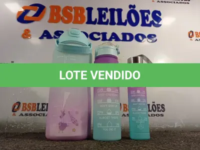 LOTE 397 - 01 KIT GARRAFA MOTIVACIONAL COM 03 PEÇAS. (NO ESTADO) ATENÇÃO! FAZER A VISITAÇÃO ANTES DE ARREMATAR, NÃO SABEMOS SE FUNCIONA. LEILÃO NÃO TEM GARANTIA E NEM DEVOLUÇÃO, SUJEITO A POSSÍVEIS AVARIAS VISÍVEIS/OCULTAS E/OU AUSÊNCIA DE COMPONENTES.