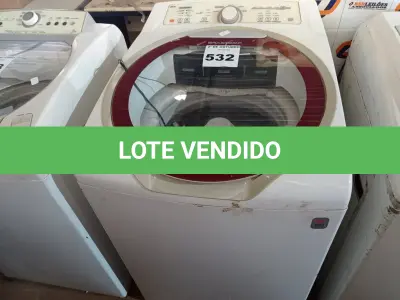 LOTE 532 - 01 LAVADORA DE ROUPAS 11KG MARCA BRASTEMP 220V. (NO ESTADO) ATENÇÃO! FAZER A VISITAÇÃO ANTES DE ARREMATAR, NÃO SABEMOS SE FUNCIONA. LEILÃO NÃO TEM GARANTIA E NEM DEVOLUÇÃO, SUJEITO A POSSÍVEIS AVARIAS VISÍVEIS/OCULTAS E/OU AUSÊNCIA DE COMPONENTES.