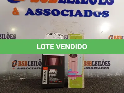LOTE 455 - 01 KIT COPO + GARRAFA TÉRMICOS. (NO ESTADO) ATENÇÃO! FAZER A VISITAÇÃO ANTES DE ARREMATAR, NÃO SABEMOS SE FUNCIONA. LEILÃO NÃO TEM GARANTIA E NEM DEVOLUÇÃO, SUJEITO A POSSÍVEIS AVARIAS VISÍVEIS/OCULTAS E/OU AUSÊNCIA DE COMPONENTES.