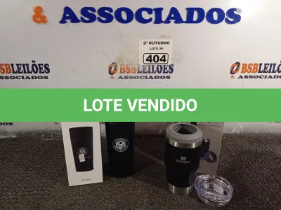 LOTE 404 - 01 KIT COPO + GARRAFA TÉRMICOS. (NO ESTADO) ATENÇÃO! FAZER A VISITAÇÃO ANTES DE ARREMATAR, NÃO SABEMOS SE FUNCIONA. LEILÃO NÃO TEM GARANTIA E NEM DEVOLUÇÃO, SUJEITO A POSSÍVEIS AVARIAS VISÍVEIS/OCULTAS E/OU AUSÊNCIA DE COMPONENTES.