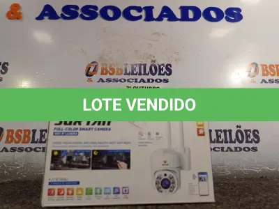 LOTE 389 - 01 CÂMERA FULL COLOR. (NO ESTADO) ATENÇÃO! FAZER A VISITAÇÃO ANTES DE ARREMATAR, NÃO SABEMOS SE FUNCIONA. LEILÃO NÃO TEM GARANTIA E NEM DEVOLUÇÃO, SUJEITO A POSSÍVEIS AVARIAS VISÍVEIS/OCULTAS E/OU AUSÊNCIA DE COMPONENTES.