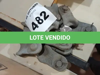 LOTE 482 - 10 MANILHAS/SAPATILHAS PARA CABO DE AÇO. (NO ESTADO) ATENÇÃO! FAZER A VISITAÇÃO ANTES DE ARREMATAR, NÃO SABEMOS SE FUNCIONA. LEILÃO NÃO TEM GARANTIA E NEM DEVOLUÇÃO, SUJEITO A POSSÍVEIS AVARIAS VISÍVEIS/OCULTAS E/OU AUSÊNCIA DE COMPONENTES.