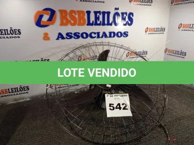 LOTE 542 - 01 VENTILADOR DE PAREDE 220V. (NO ESTADO) ATENÇÃO! FAZER A VISITAÇÃO ANTES DE ARREMATAR, NÃO SABEMOS SE FUNCIONA. LEILÃO NÃO TEM GARANTIA E NEM DEVOLUÇÃO, SUJEITO A POSSÍVEIS AVARIAS VISÍVEIS/OCULTAS E/OU AUSÊNCIA DE COMPONENTES.
