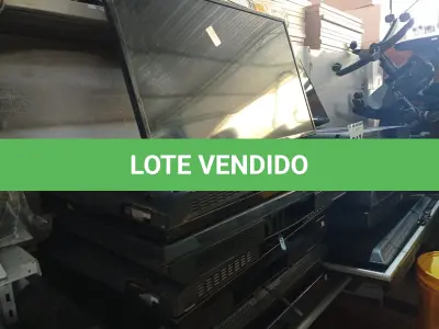 LOTE 512 - 01 LOTE COM VÁRIAS TV’S MARCAS E MODELOS DIVERSOS PARA RETIRADA DE PEÇAS. (NO ESTADO) ATENÇÃO! FAZER A VISITAÇÃO ANTES DE ARREMATAR, NÃO SABEMOS SE FUNCIONA. LEILÃO NÃO TEM GARANTIA E NEM DEVOLUÇÃO, SUJEITO A POSSÍVEIS AVARIAS VISÍVEIS/OCULTAS E/OU AUSÊNCIA DE COMPONENTES.