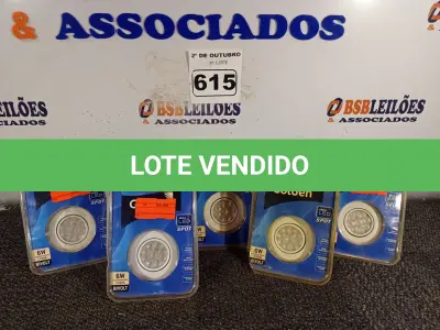 LOTE 615 - 05 SPOTS COMPLETO 6W LED REDONDO 3000K GOLDEN. (NO ESTADO) ATENÇÃO! FAZER A VISITAÇÃO ANTES DE ARREMATAR, NÃO SABEMOS SE FUNCIONA. LEILÃO NÃO TEM GARANTIA E NEM DEVOLUÇÃO, SUJEITO A POSSÍVEIS AVARIAS VISÍVEIS/OCULTAS E/OU AUSÊNCIA DE COMPONENTES.