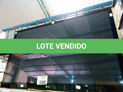 LOTE 292 - 01 TV LG 50” POL PARA RETIRADA DE PEÇAS. (NO ESTADO) ATENÇÃO! FAZER A VISITAÇÃO ANTES DE ARREMATAR, NÃO SABEMOS SE FUNCIONA. LEILÃO NÃO TEM GARANTIA E NEM DEVOLUÇÃO, SUJEITO A POSSÍVEIS AVARIAS VISÍVEIS/OCULTAS E/OU AUSÊNCIA DE COMPONENTES.
