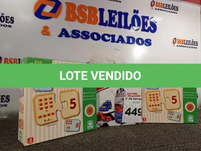 LOTE 449 - 01 BONECO TEIMOSO E 02 JOGOS DESCOBRINDO A MATEMÁTICA. (NO ESTADO) ATENÇÃO! FAZER A VISITAÇÃO ANTES DE ARREMATAR, NÃO SABEMOS SE FUNCIONA. LEILÃO NÃO TEM GARANTIA E NEM DEVOLUÇÃO, SUJEITO A POSSÍVEIS AVARIAS VISÍVEIS/OCULTAS E/OU AUSÊNCIA DE COMPONENTES.