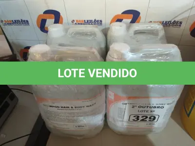 LOTE 329 - 20 LITROS DE SABONETE DE ESPUMA ANTISSÉPTICO. (NO ESTADO) ATENÇÃO! FAZER A VISITAÇÃO ANTES DE ARREMATAR, NÃO SABEMOS SE FUNCIONA. LEILÃO NÃO TEM GARANTIA E NEM DEVOLUÇÃO, SUJEITO A POSSÍVEIS AVARIAS VISÍVEIS/OCULTAS E/OU AUSÊNCIA DE COMPONENTES.