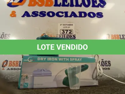 LOTE 372 - 01 FERRO PORTÁTIL. (NO ESTADO) ATENÇÃO! FAZER A VISITAÇÃO ANTES DE ARREMATAR, NÃO SABEMOS SE FUNCIONA. LEILÃO NÃO TEM GARANTIA E NEM DEVOLUÇÃO, SUJEITO A POSSÍVEIS AVARIAS VISÍVEIS/OCULTAS E/OU AUSÊNCIA DE COMPONENTES.