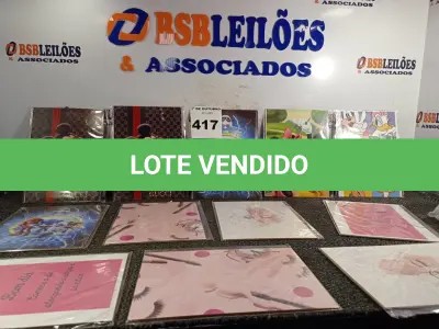 LOTE 417 - 01 LOTE COM VÁRIOS QUADROS DECORATIVOS. (NO ESTADO) ATENÇÃO! FAZER A VISITAÇÃO ANTES DE ARREMATAR, NÃO SABEMOS SE FUNCIONA. LEILÃO NÃO TEM GARANTIA E NEM DEVOLUÇÃO, SUJEITO A POSSÍVEIS AVARIAS VISÍVEIS/OCULTAS E/OU AUSÊNCIA DE COMPONENTES.