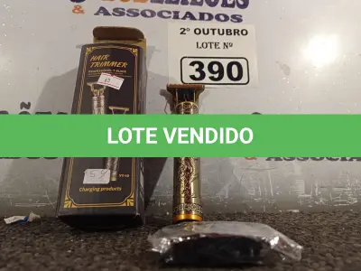 LOTE 390 - 01 MÁQUINA DE CORTAR CABELO. (NO ESTADO) ATENÇÃO! FAZER A VISITAÇÃO ANTES DE ARREMATAR, NÃO SABEMOS SE FUNCIONA. LEILÃO NÃO TEM GARANTIA E NEM DEVOLUÇÃO, SUJEITO A POSSÍVEIS AVARIAS VISÍVEIS/OCULTAS E/OU AUSÊNCIA DE COMPONENTES.
