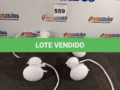 LOTE 559 - 05 CHUVEIROS ELÉTRICOS MARCAS E MODELOS DIVERSOS. (NO ESTADO) ATENÇÃO! FAZER A VISITAÇÃO ANTES DE ARREMATAR, NÃO SABEMOS SE FUNCIONA. LEILÃO NÃO TEM GARANTIA E NEM DEVOLUÇÃO, SUJEITO A POSSÍVEIS AVARIAS VISÍVEIS/OCULTAS E/OU AUSÊNCIA DE COMPONENTES.