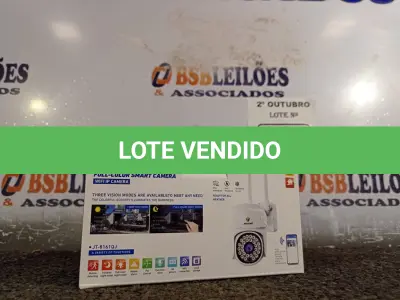 LOTE 396 - 01 CÂMERA FULL COLOR. (NO ESTADO) ATENÇÃO! FAZER A VISITAÇÃO ANTES DE ARREMATAR, NÃO SABEMOS SE FUNCIONA. LEILÃO NÃO TEM GARANTIA E NEM DEVOLUÇÃO, SUJEITO A POSSÍVEIS AVARIAS VISÍVEIS/OCULTAS E/OU AUSÊNCIA DE COMPONENTES.