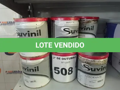 LOTE 508 - 10 LATAS DE COLORANTE SUVINIL. (NO ESTADO) ATENÇÃO! FAZER A VISITAÇÃO ANTES DE ARREMATAR, NÃO SABEMOS SE FUNCIONA. LEILÃO NÃO TEM GARANTIA E NEM DEVOLUÇÃO, SUJEITO A POSSÍVEIS AVARIAS VISÍVEIS/OCULTAS E/OU AUSÊNCIA DE COMPONENTES.