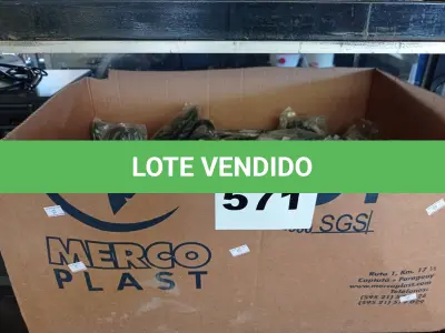 LOTE 571 - 01 LOTE COM VÁRIOS CABOS DE VÍDEO (DVI). (NO ESTADO) ATENÇÃO! FAZER A VISITAÇÃO ANTES DE ARREMATAR, NÃO SABEMOS SE FUNCIONA. LEILÃO NÃO TEM GARANTIA E NEM DEVOLUÇÃO, SUJEITO A POSSÍVEIS AVARIAS VISÍVEIS/OCULTAS E/OU AUSÊNCIA DE COMPONENTES.