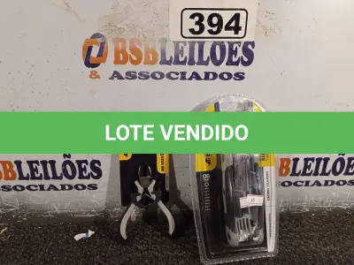 LOTE 394 - 01 KIT CHAVE ALLEN + ALICATE DE CORTE. (NO ESTADO) ATENÇÃO! FAZER A VISITAÇÃO ANTES DE ARREMATAR, NÃO SABEMOS SE FUNCIONA. LEILÃO NÃO TEM GARANTIA E NEM DEVOLUÇÃO, SUJEITO A POSSÍVEIS AVARIAS VISÍVEIS/OCULTAS E/OU AUSÊNCIA DE COMPONENTES.
